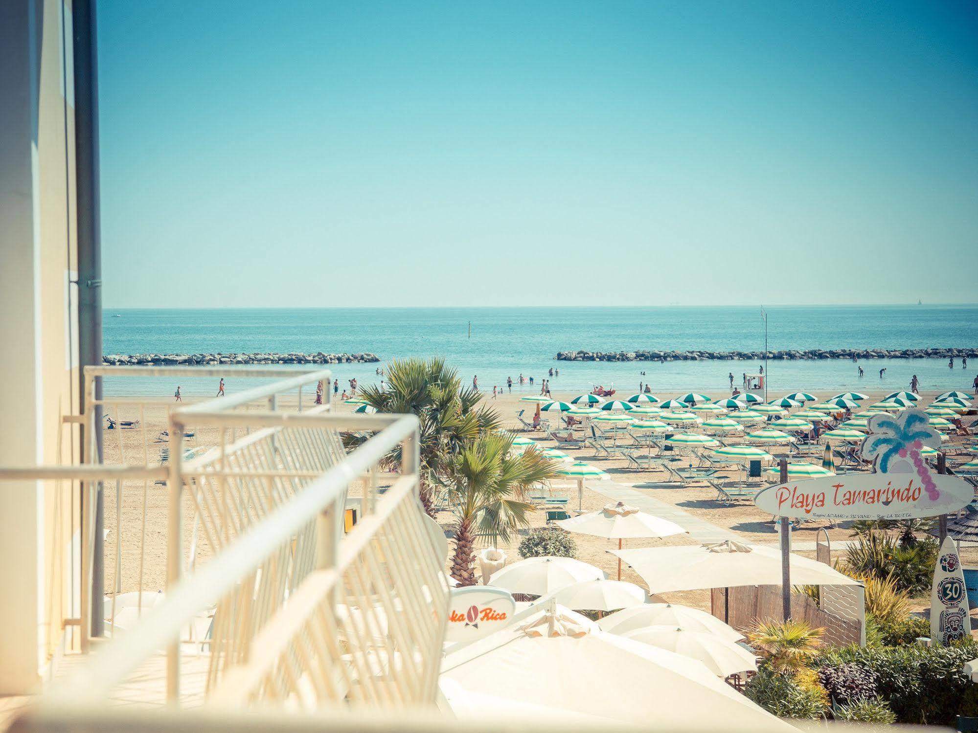 Sun Beach Residence Rimini Eksteriør bilde