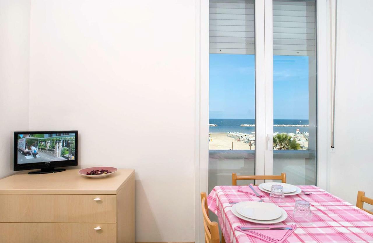 Sun Beach Residence Rimini Eksteriør bilde