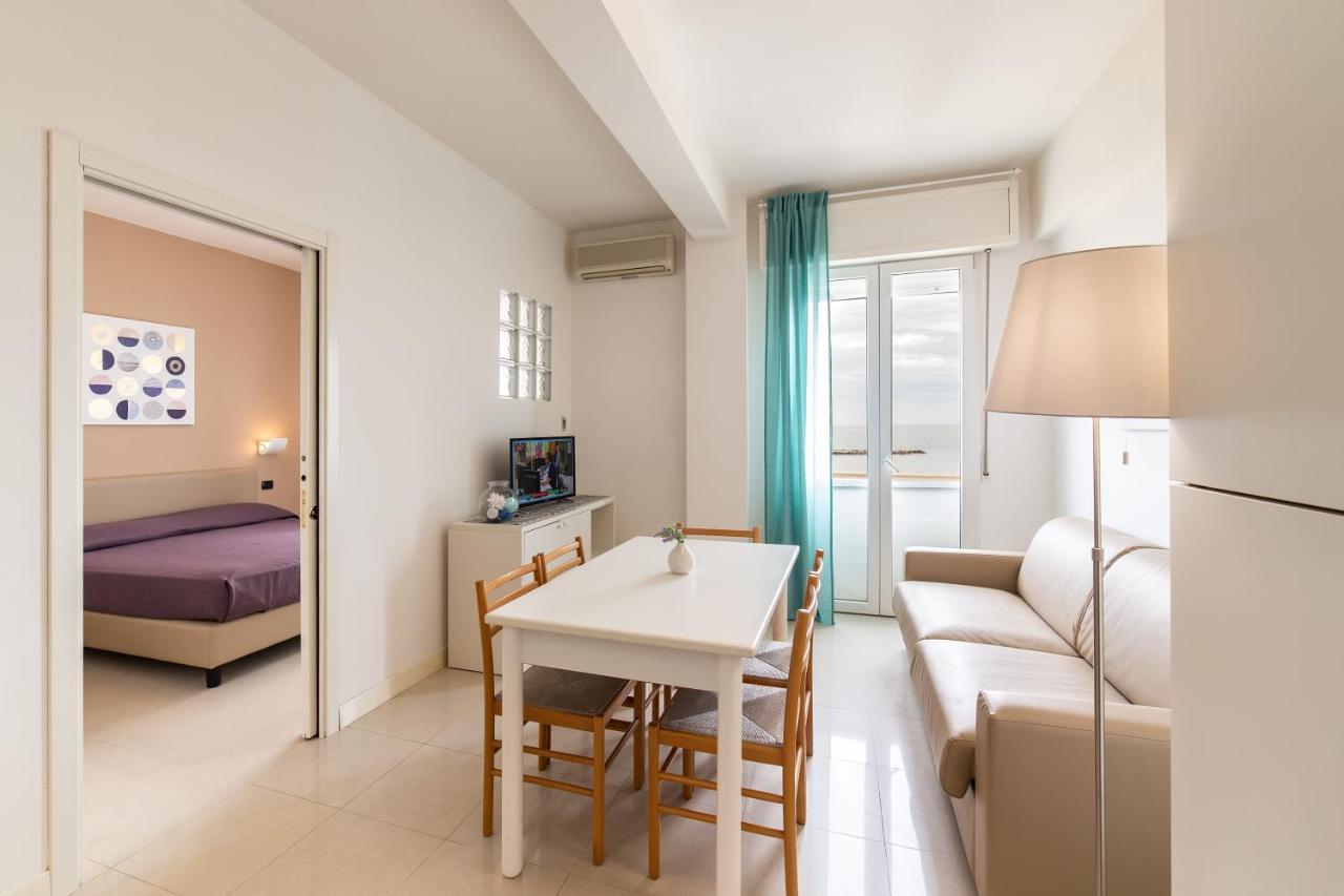 Sun Beach Residence Rimini Eksteriør bilde